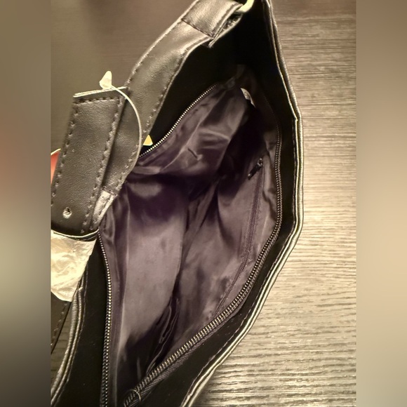 NEW Deadstock Vintage Genuine Leather Saddle Bag Black Leather Purse - Picture 8 of 8